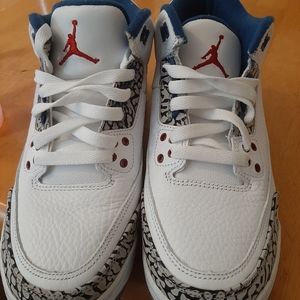 Jordan 3s